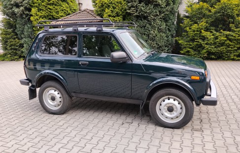 Lada Taiga 04