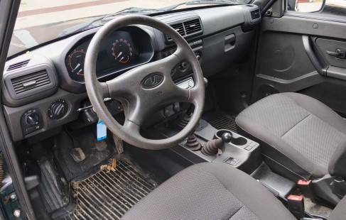 Lada Taiga 18