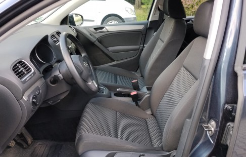 Volkswagen Golf 11