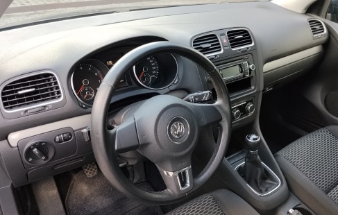 Volkswagen Golf 13