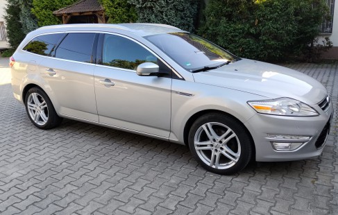 Ford Mondeo 00