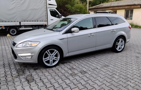 Ford Mondeo 02