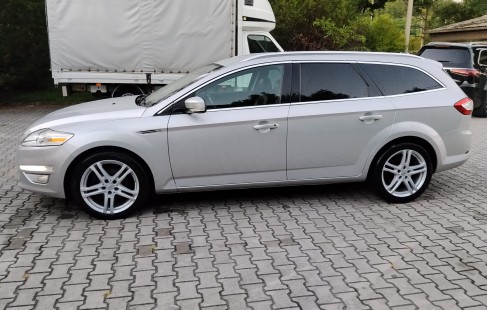 Ford Mondeo 03