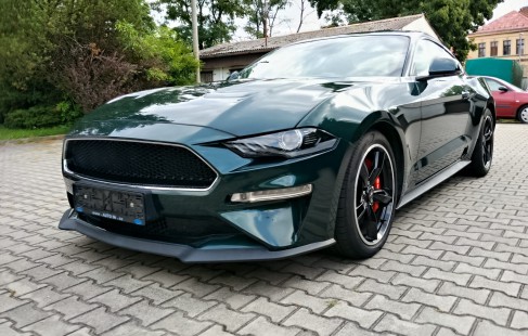Ford Mustang 18