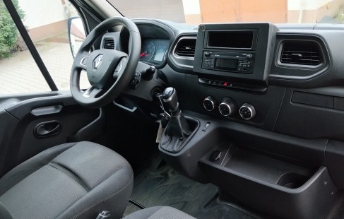 Renault Master 12