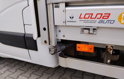Renault Master 23