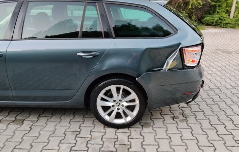 Škoda Octavia 03