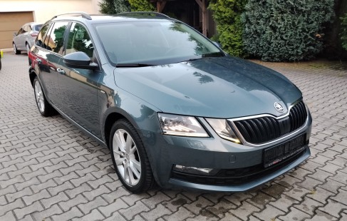 Škoda Octavia 06