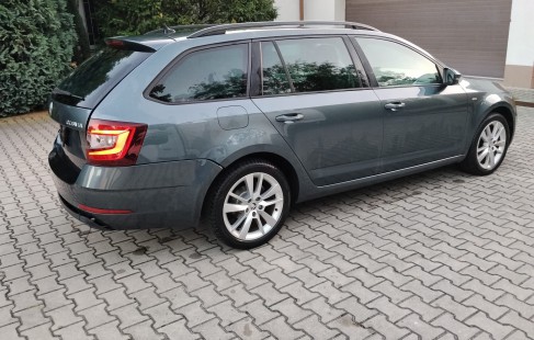 Škoda Octavia 09