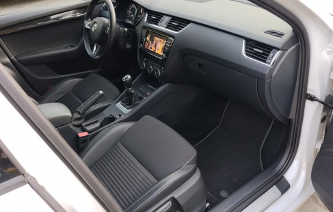 Škoda Octavia RS 14