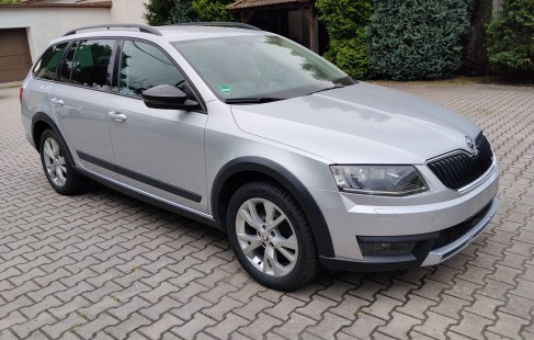Škoda Octavia Scout 06