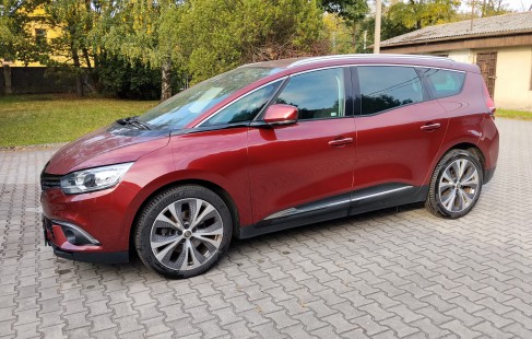 Renault Scenic 02