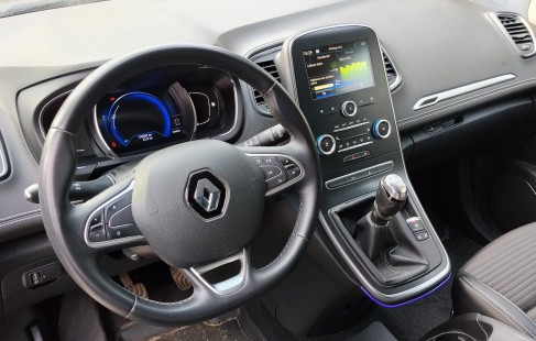 Renault Scenic 11