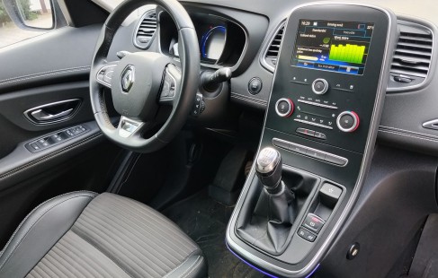 Renault Scenic 15