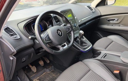Renault Scenic 19